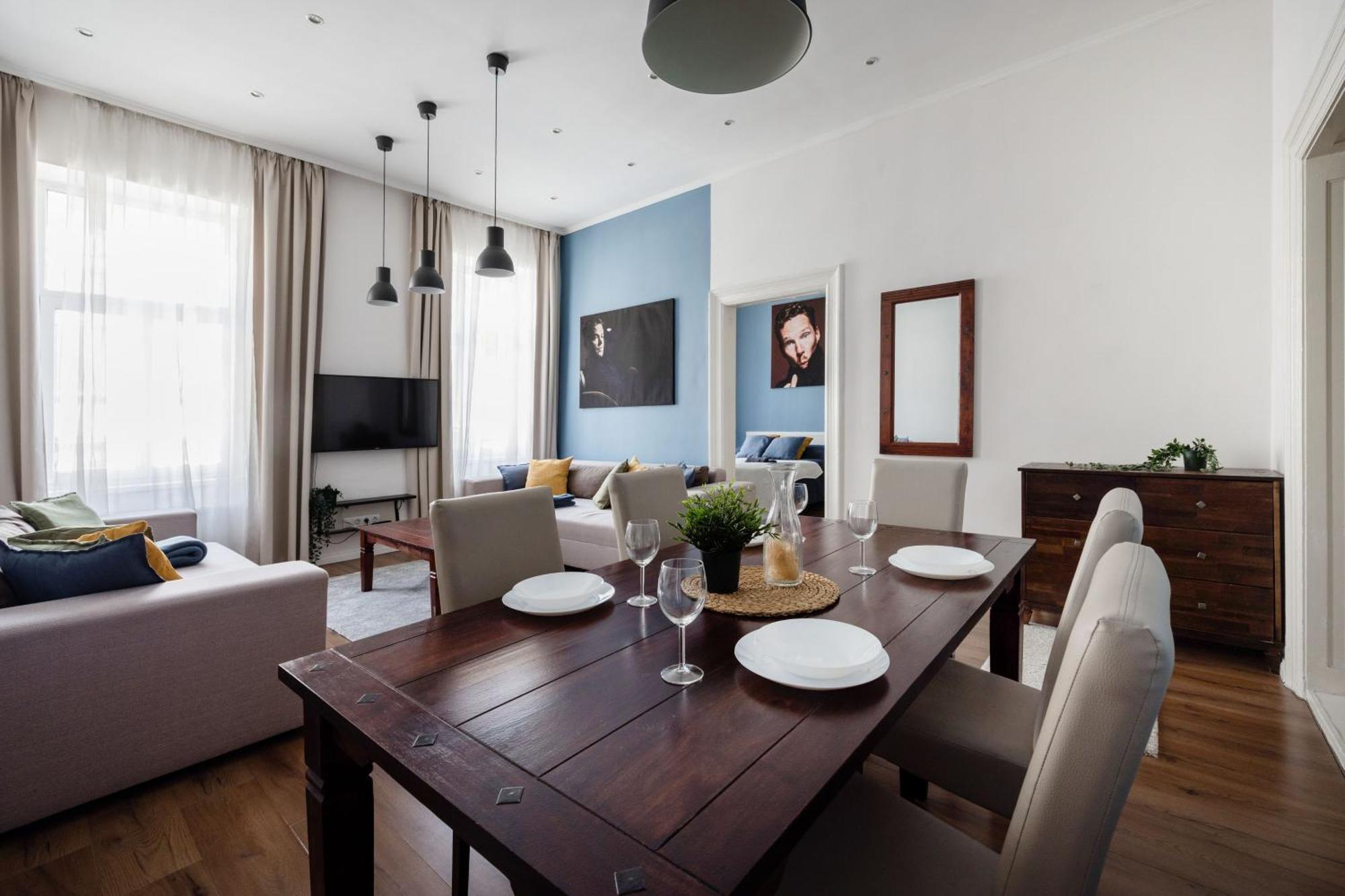 Budapest Films Apartment ภายนอก รูปภาพ